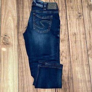 Silver Suki capris/30